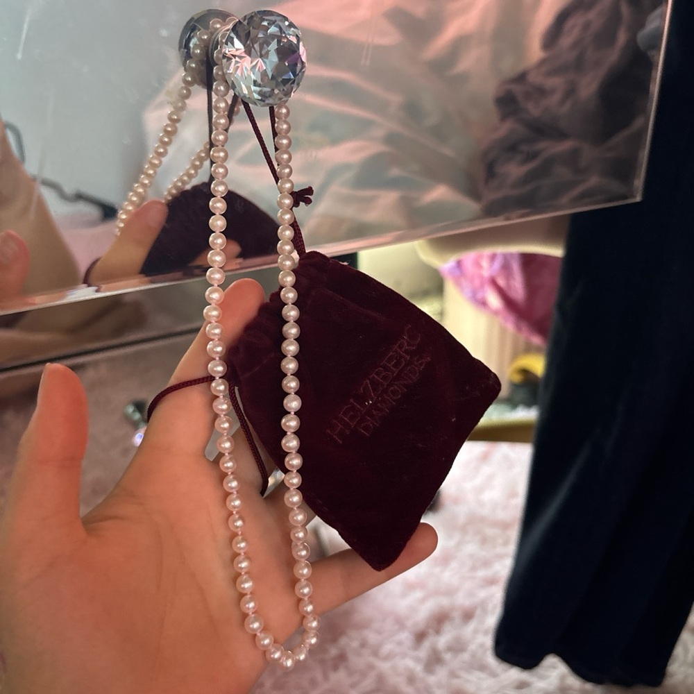 Real pearl necklace